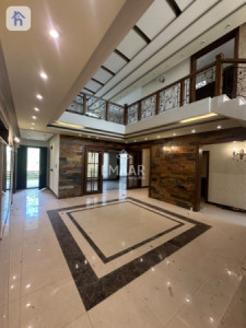 VIP House image 8
