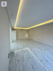 Spacious House For Rent image 5