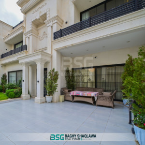 خانووی ڕاخراو بۆ فرۆشتن وێنە 3