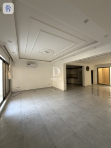 Spacious House with 4 Bedrooms image 20