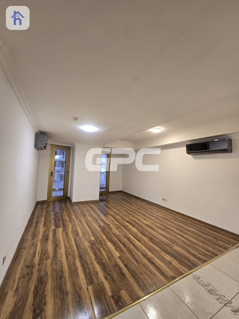 Bright and Cozy Apartment for Rent