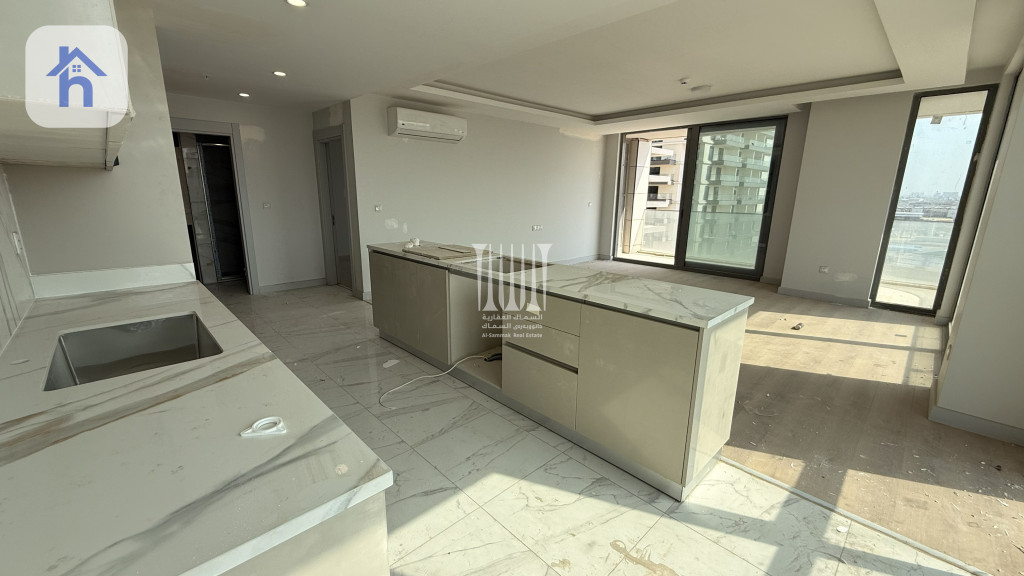 Modern 1 Bedroom Apartment in Saloor Tower