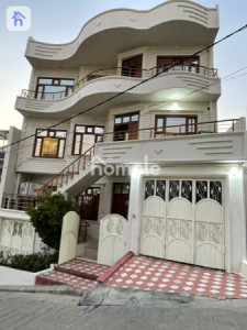 منزل ثلاثة طوابق image 1