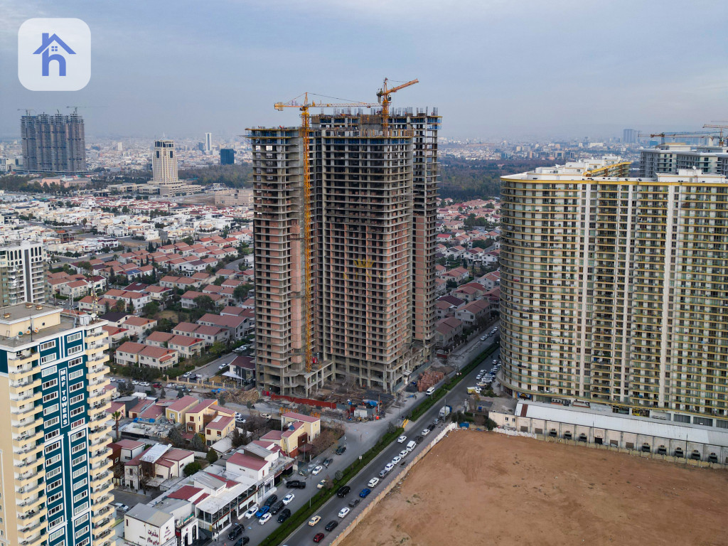 Modern Apartment in English Tower