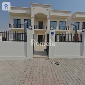 منزل حديث مع 360° image 1