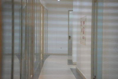 Modern office in prime location image 15