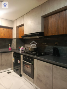 شقة بواجهة داخلیة صورة 4