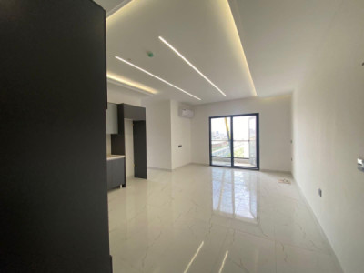 Spacious Apartment with contemporary design image 2