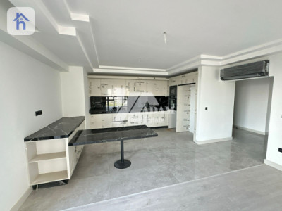 Internal View House image 6