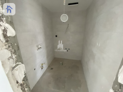 Spacious 3-Bedroom Apartment in Rami Towers Image 8