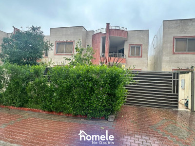 House (350m²) image 1