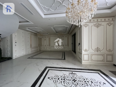 Luxury House Image 4