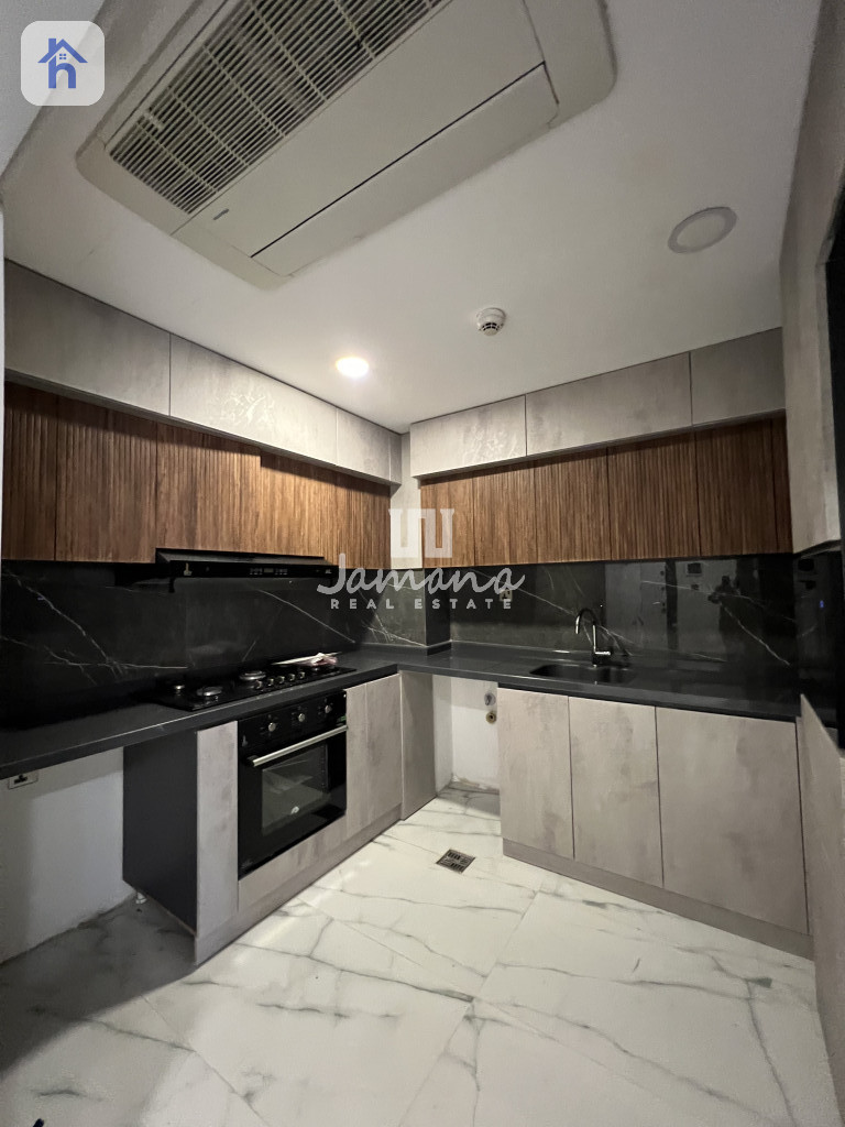 Modern 2 Bedroom Apartment in Sky Towers