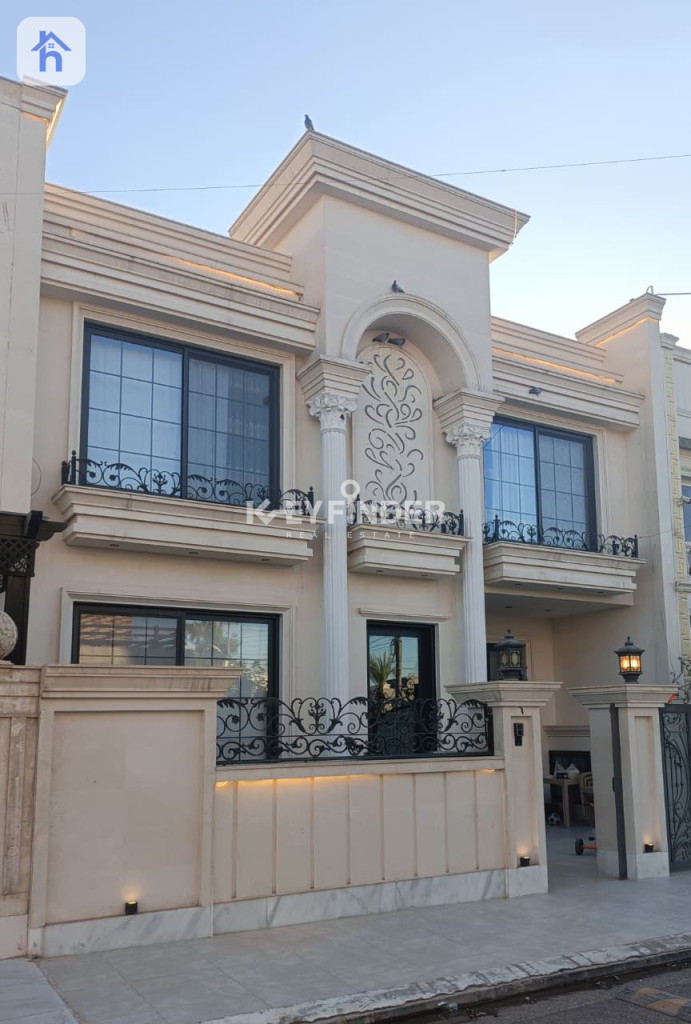 خانووی مۆدێرن