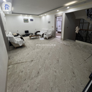 5-Bedroom House For Sale Image 14