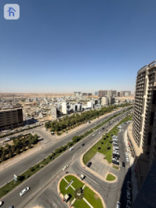 Elegant 1-Bedroom Apartment in Empire Pearl Towers image 6