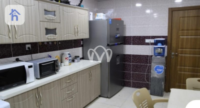 شوقەی ڕاخراو بۆ فرۆشتن وێنە 3