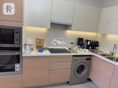 Modern 1 Bedroom Apartment in Empire Square Resim 3