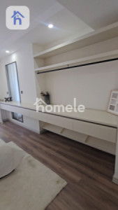 شقة بغرفة نوم فاخرة بإطلالات رائعة صورة 5