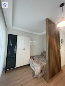 Studio Apartment Image 4
