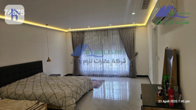 Spacious House with 5 Bedrooms image 10