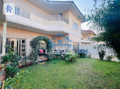 Spacious Family House in Global City image 1