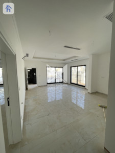 Corner House Image 4