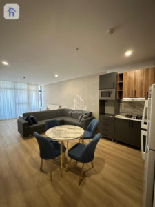 Modern Apartment in White Towers image 1