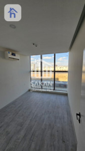 3-Bedroom Apartment in Prime Location image 9