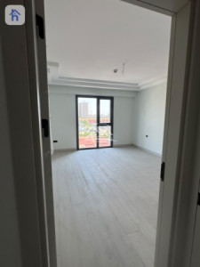 Modern Apartment in Rami Towers image 3