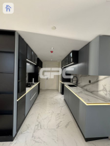 Spacious 3 Bedroom Apartment with View Resim 5