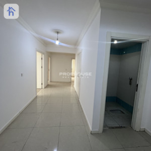 Luxurious 3 Bedroom Apartment with City Views image 8