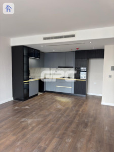Modern one-bedroom apartment Image 4