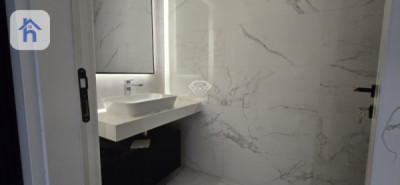Spacious Apartment in Prime Location Image 11