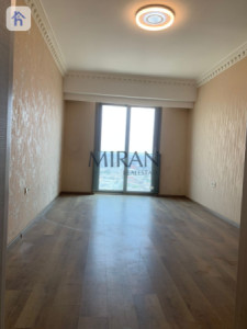 Spacious Apartment with Stunning Views Resim 7