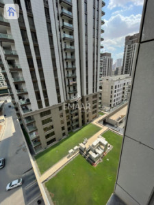 شقة حديثة بثلاث غرف نوم image 14