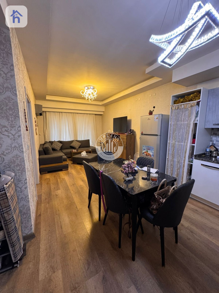 Modern Apartment in Quattro Towers