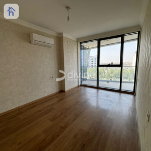 Modern Apartment with Spacious Layout Image 3