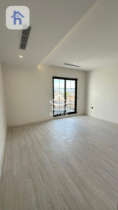 ماڵێکی خێزانیی فراوان لە میراج سیتی image 2