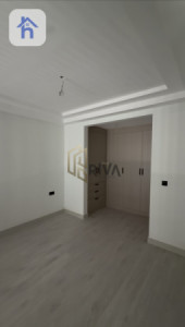 Modern Apartment in Rami Towers image 4