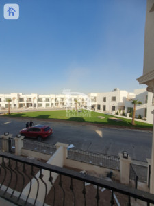 خانوو بەرامبەر باخچە image 17