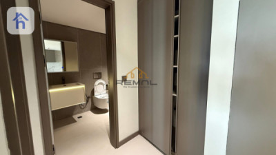 Modern Apartment in Prime Location Resim 7