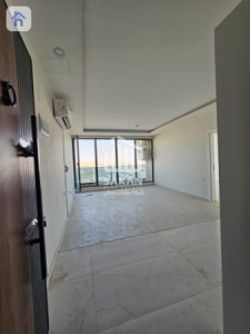 Apartment in Cash image 2
