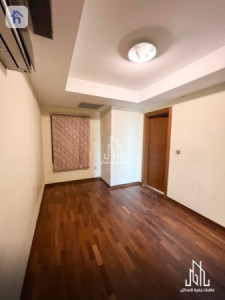 Apartment (240m²) Image 15