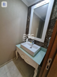 3 Bedroom Apartment Image 8
