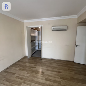 Spacious 3-Bedroom Apartment Resim 12