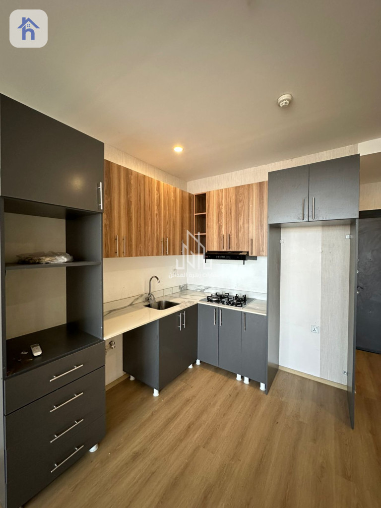 Cozy Apartment in White Towers