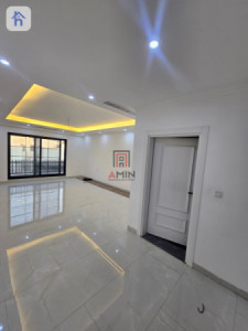 Spacious house with 4 bedrooms image 14