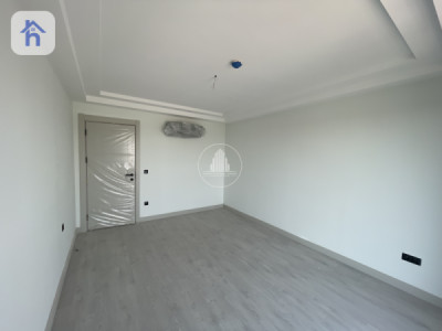 Spacious Apartment in Rami Towers Image 6