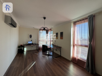 Elegant Apartment with 5 Bedrooms Resim 10